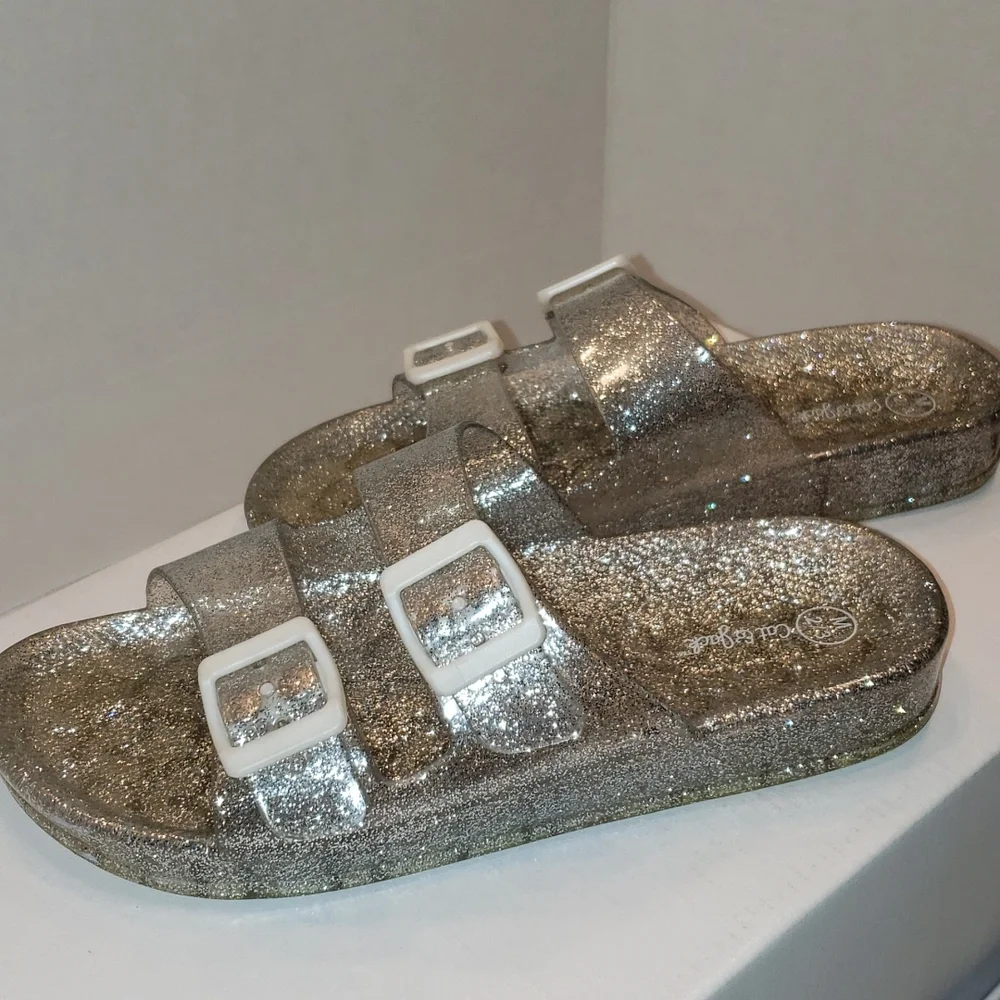 Clear‎ Girl Sandals Size 2/3